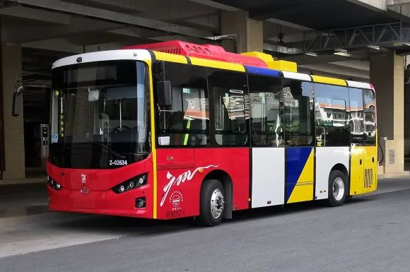 广州公交车涂装